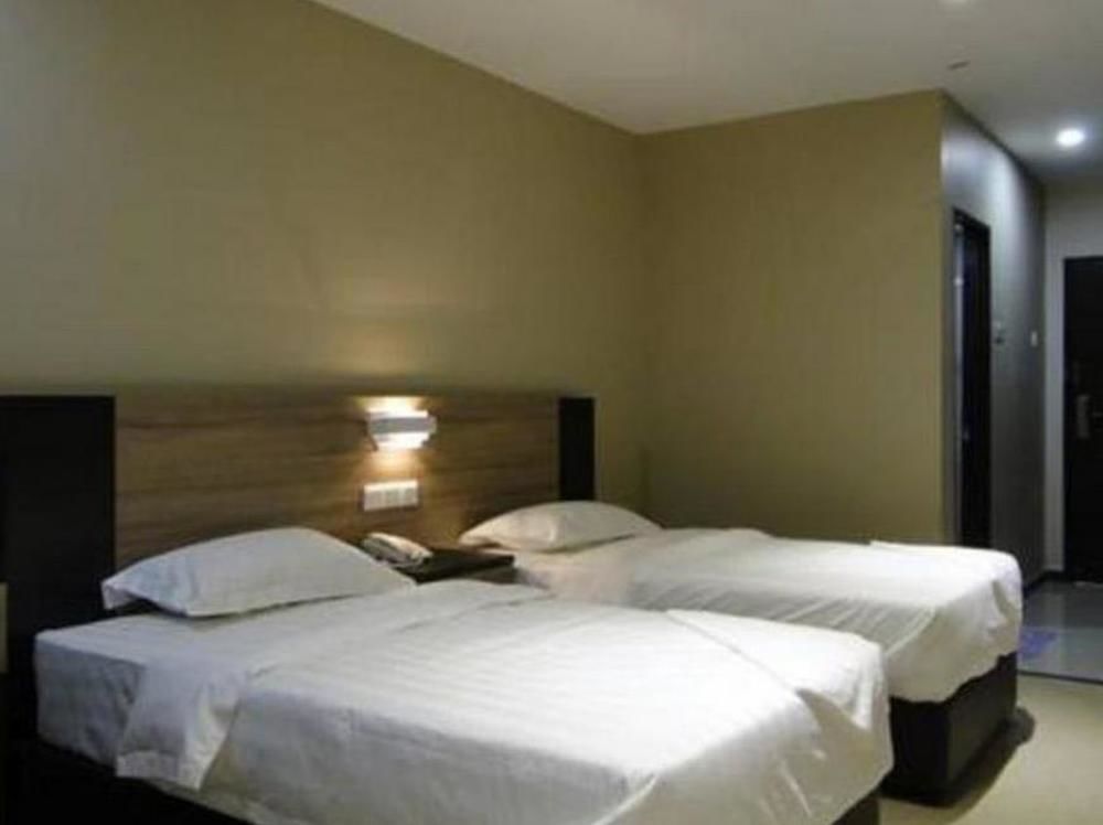 Galaxy Hotel Simpang Ampat  Exterior photo